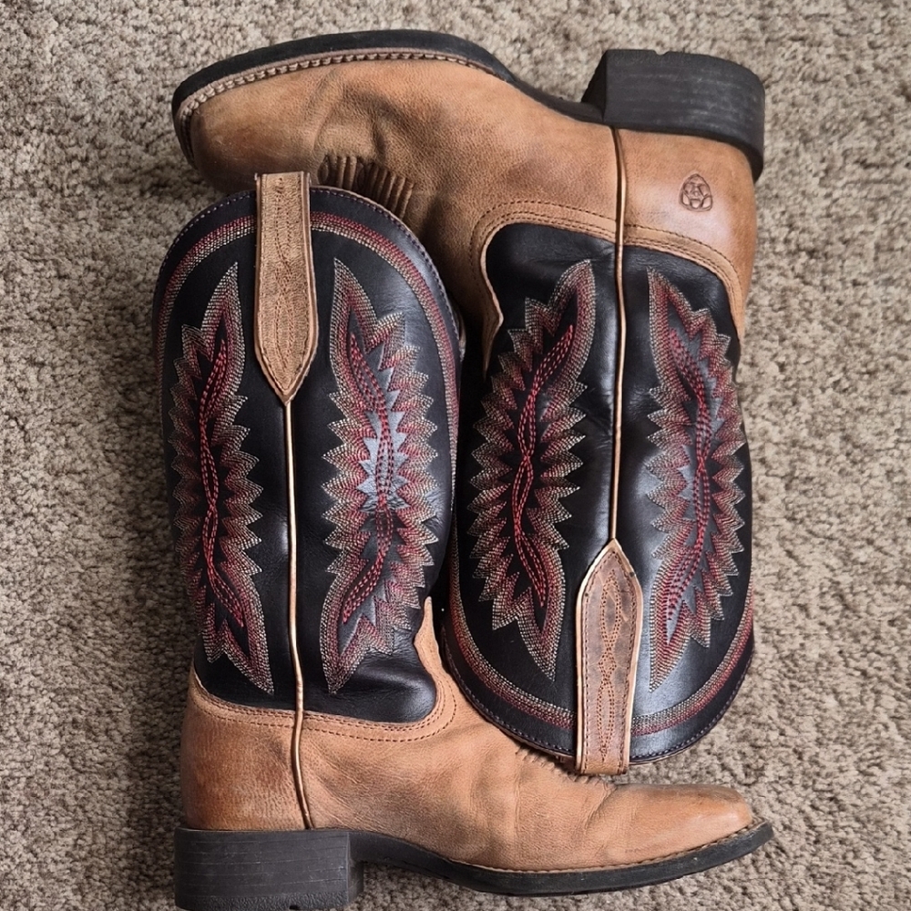 Ariat Men's Western Boots - Tan and Black